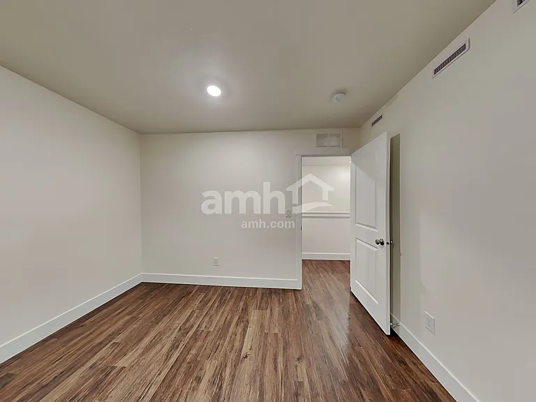 4072 Alameda Creek Ave — Photo 15