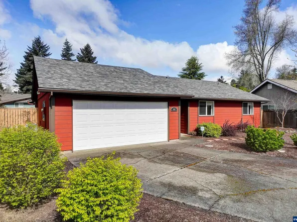 5647 Walnwood Ct SE, Salem, OR 97306