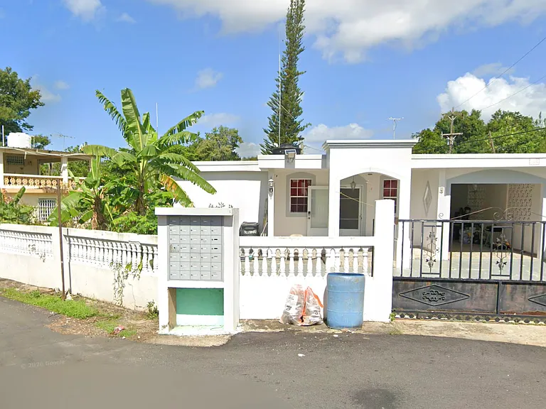 429 Parc Juan A Corretger Bo Sabana C — Photo 1