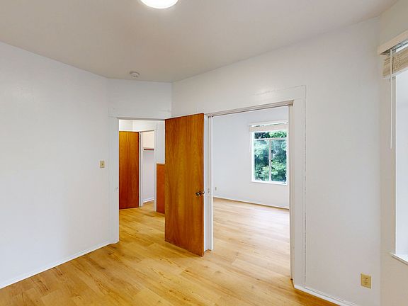 5th image of 1046 Mason St #2