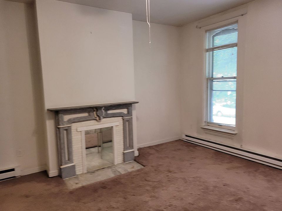 The Mansion Apartment Rentals Milwaukee, WI Zillow