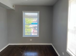 125 E 71st St #2, Chicago, IL 60619