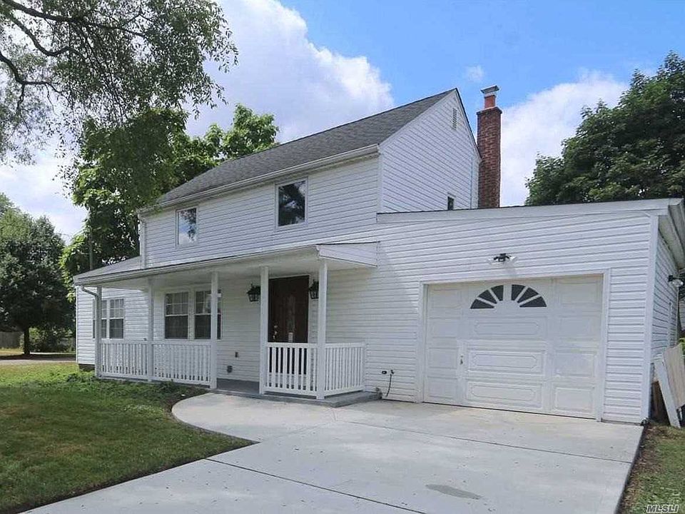1st image of 30 Charles St