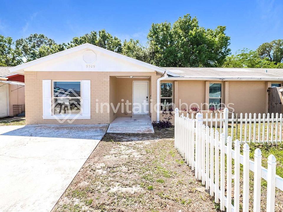 1st image of 9709 Rushwood Ct