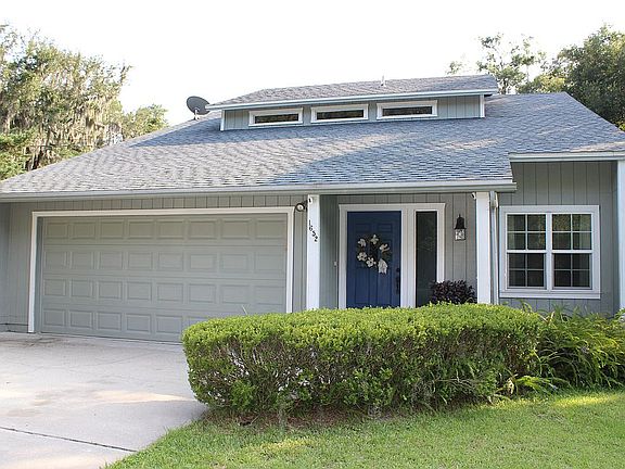 3rd image of 1652 Century Acres Ln