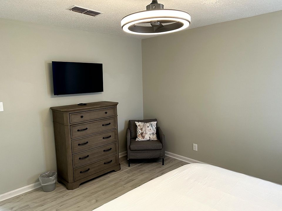 Sitting area with smart screen T.V.