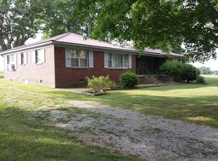 1600 Limestone Rd, Elora, TN 37328