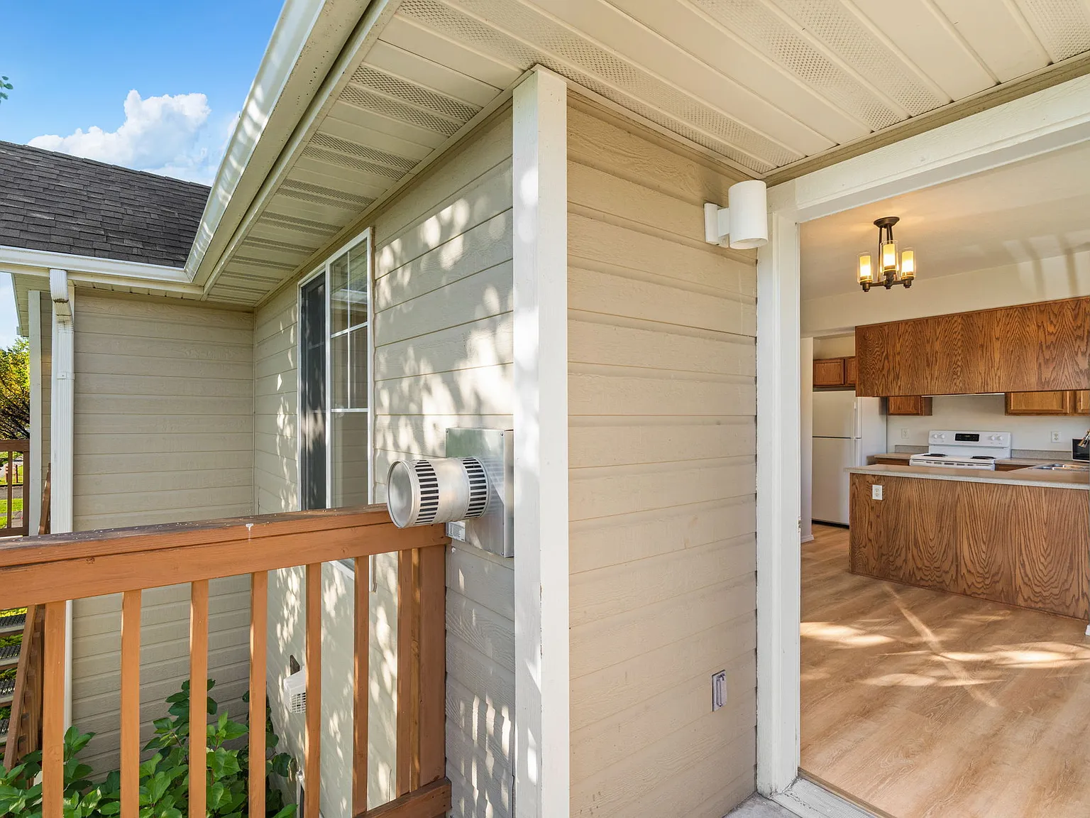 825 Forestglen Dr, - Unit... — Photo 3