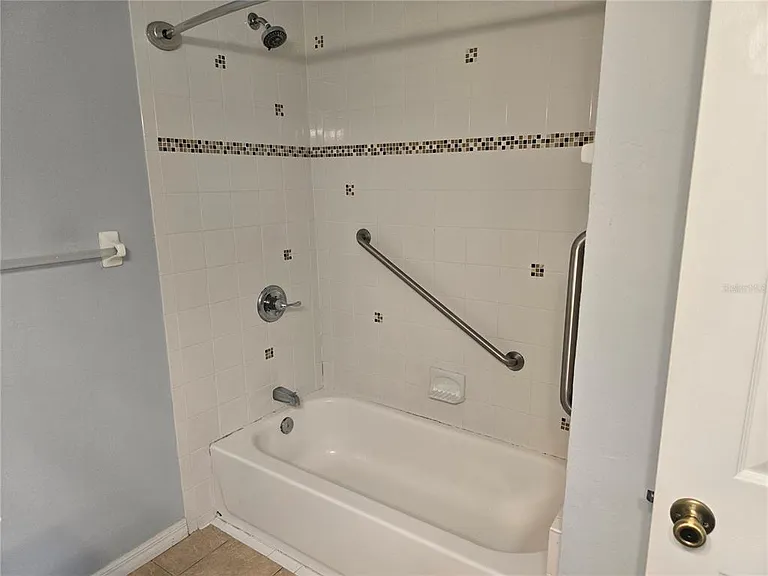 7976 NW 48th Way — Photo 11