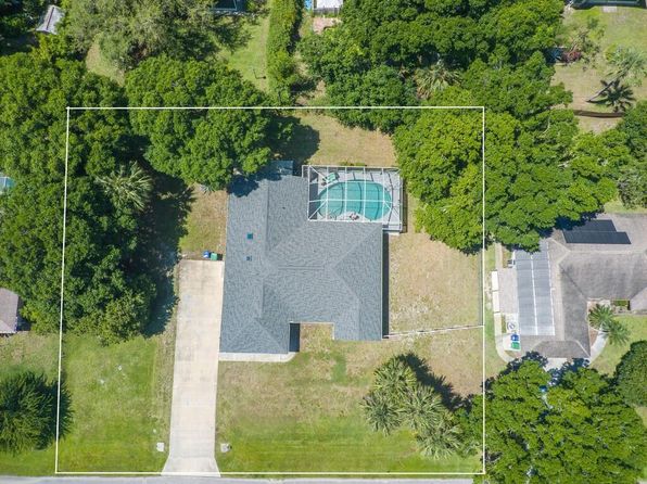 1525 Esterbrook Lane, Sebastian, FL 32958