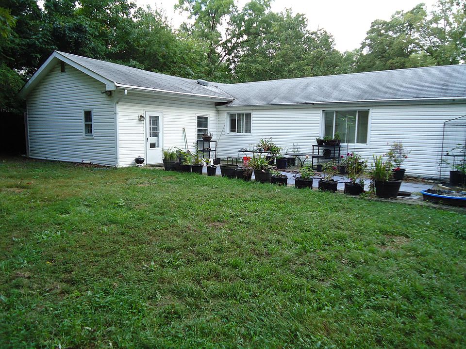 2nd image of 6586 Windham Ave