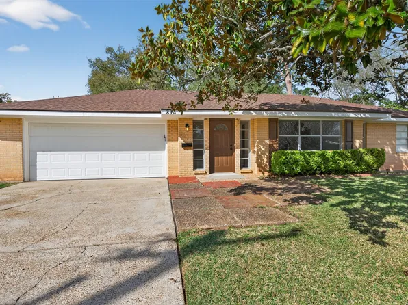 814 Sweetbriar St, Shreveport, LA 71105