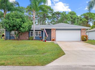 999 Emerald Rd SE, Palm Bay, FL 32909