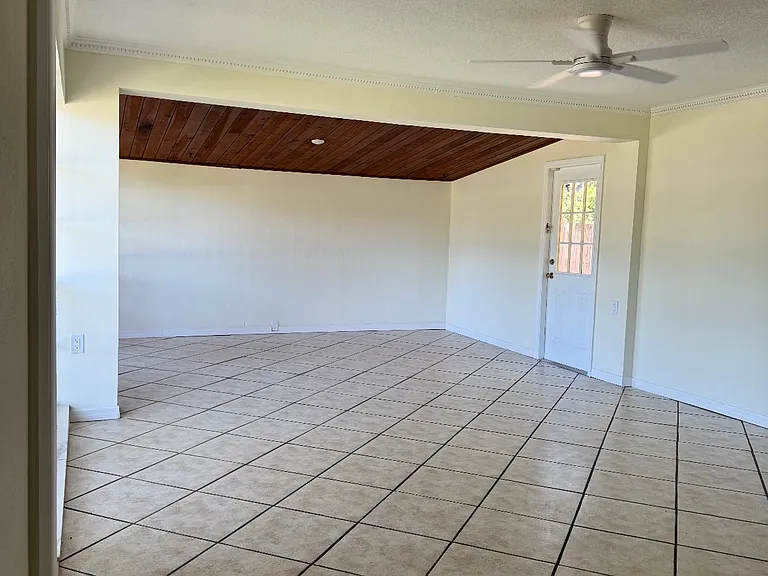 4009 Wyoming Ave — Photo 4