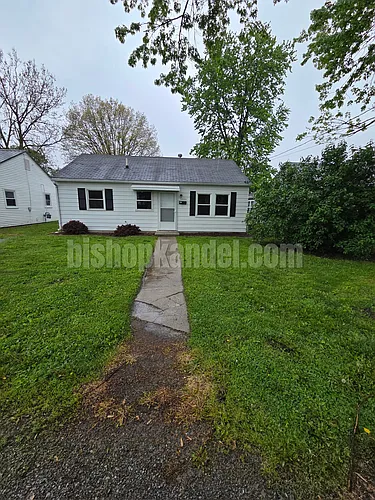 1026 Cedar Ave Photo 1