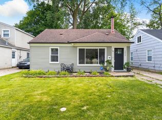 2054 Moorhouse St, Ferndale, MI 48220