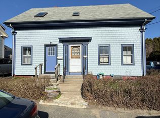 38 Friend St, Gloucester, MA 01930