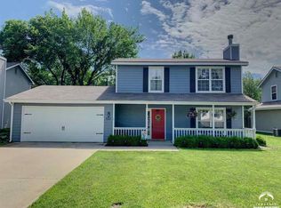 532 N Salsbury Ct, Lawrence, KS 66049