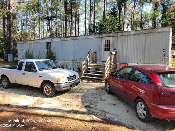 30 Ridge Dr, Eastman, GA 31014