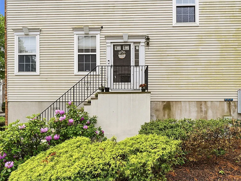 216 Barringer Dr — Photo 34