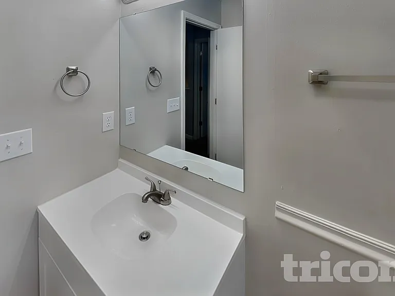 10347 Battle Ct — Photo 12