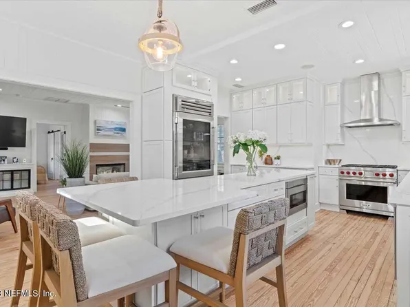 324 7TH Street, Atlantic Beach, FL 32233