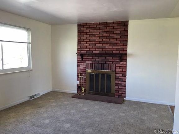 3rd image of 414 Fox St