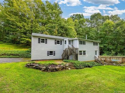 207 Chestnut Ridge Road, Bethel, CT, 06801