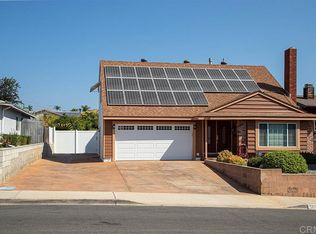 10018 Shaggybark Dr, Santee, CA 92071