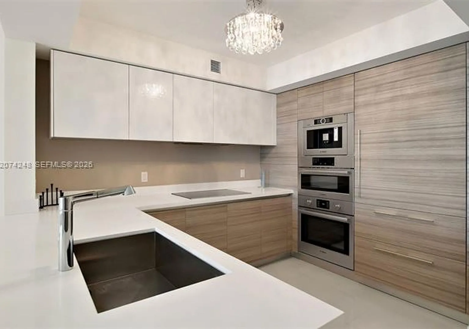 300 Sunny Isles Blvd cu-2403, Sunny Isles Beach, FL 33160 — Photo 1
