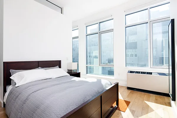 Rented by MNS | media 4