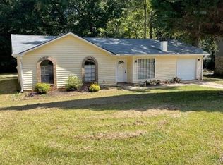 8228 Englewood Trl, Riverdale, GA 30274
