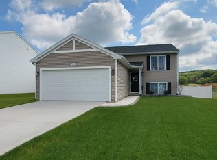 58411 Norton St, Mattawan, MI 49071