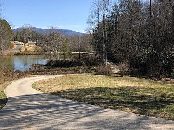 185 Green Knob Rd, Old Fort, NC 28762
