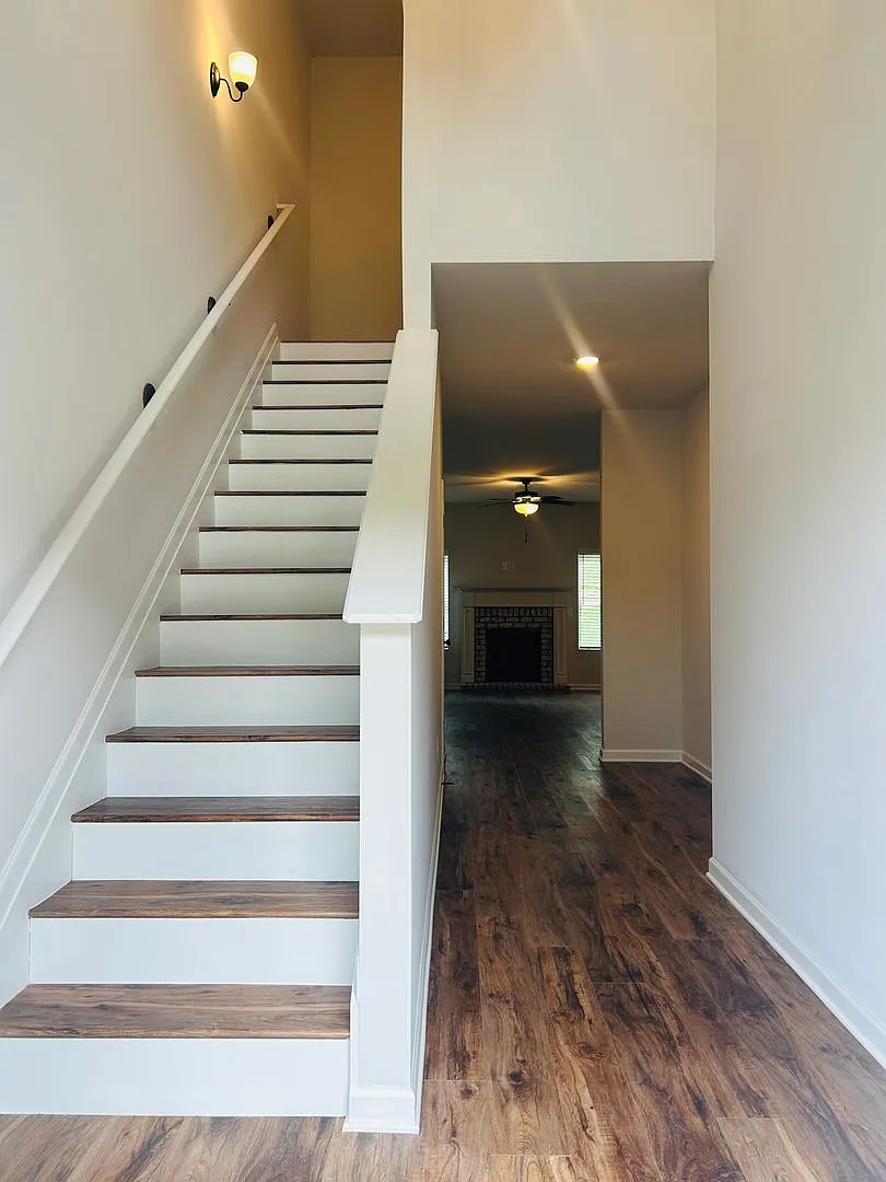 Wow! Beautiful 4 bedroom 2.5 bathroom home in Newnan! Must See! — Photo 4