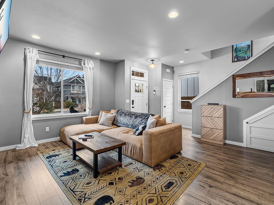 20475 Del Coco Ct, Bend, OR 97702 | Zillow