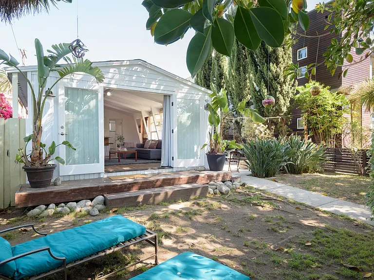 732 Marco Pl — Photo 22