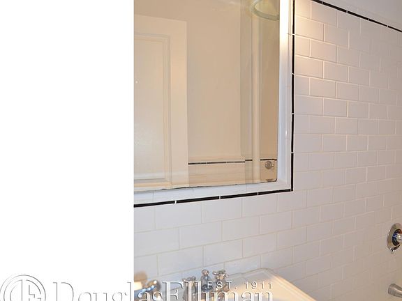 5th image of 1 Jane St APT 4D