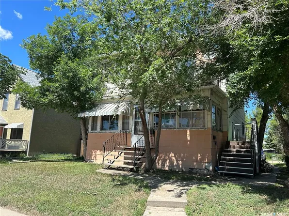 168 Athabasca STREET W, Moose Jaw, SK S6H 2B7