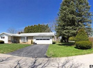 10 Roof St, Fort Plain, NY 13339