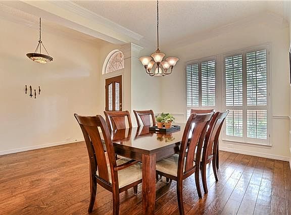 5th image of 283 Tealwood Dr