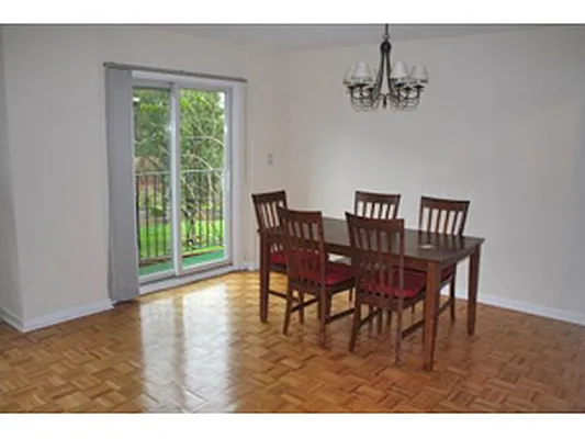 Sold by Corcoran | media 47