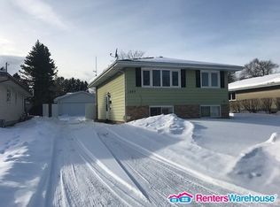 1489 Arundel St, Saint Paul, MN 55117