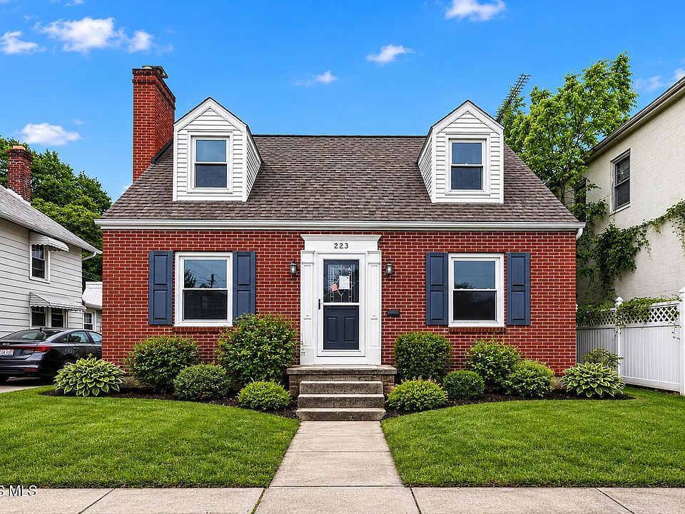 1st image of 223 Summit St