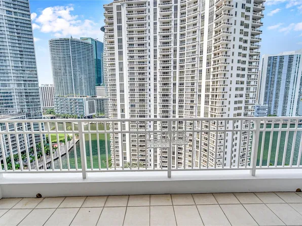 801 Brickell Key Blvd, Miami, FL