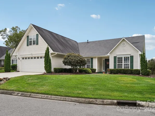 133 Stonehollow Rd, Fletcher, NC 28732