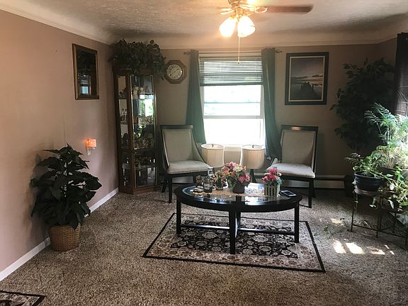 4th image of 35525 Dewey Dr