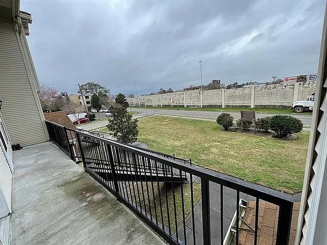 1st image of 2500 Manson Ave APT 205