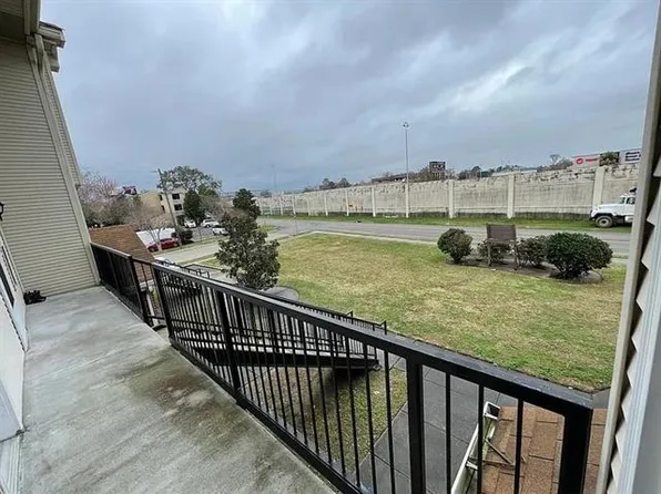 2500 Manson Ave, Metairie, LA