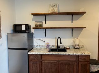 1355 E Main St #40, Batesville, AR 72501